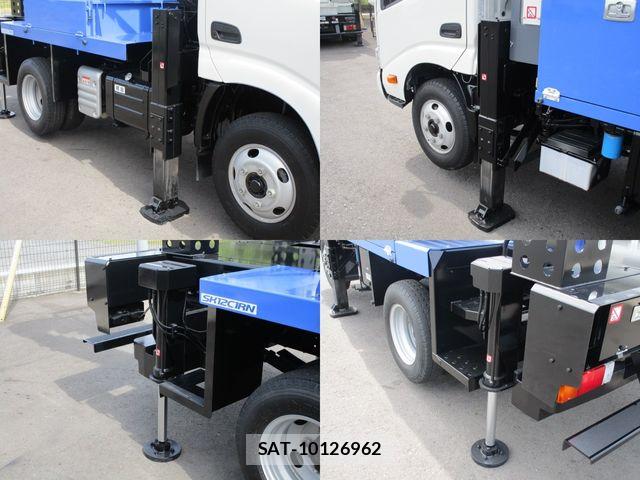 Hino DUTRO 2020-12 7500326-15