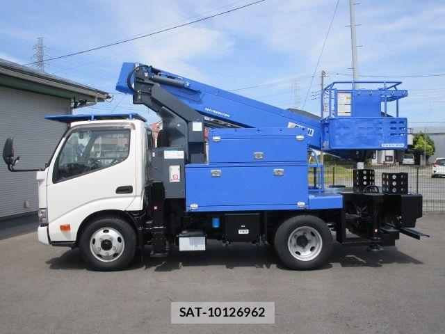 Hino DUTRO 2020-12 7500326-5