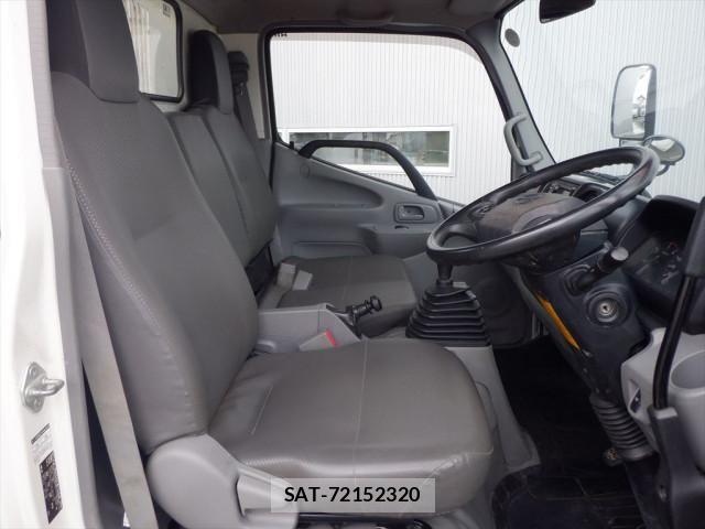 Hino DUTRO 2020-08 7500343-16