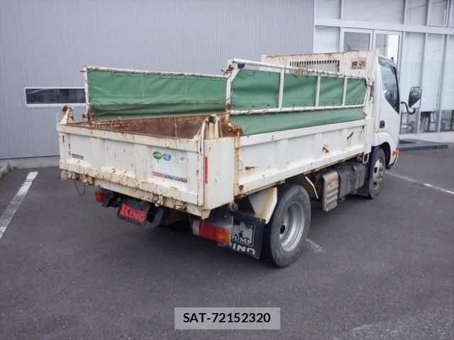 Hino DUTRO 2020-08 7500343-4