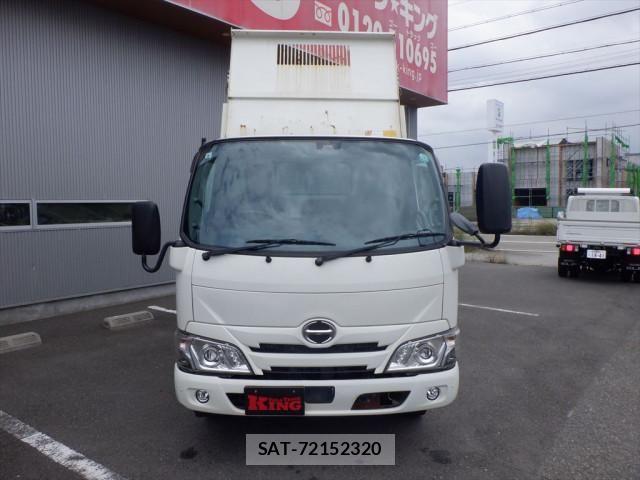 Hino DUTRO 2020-08 7500343-7
