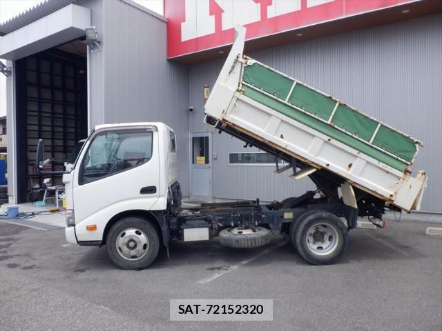 Hino DUTRO 2020-08 7500343-8