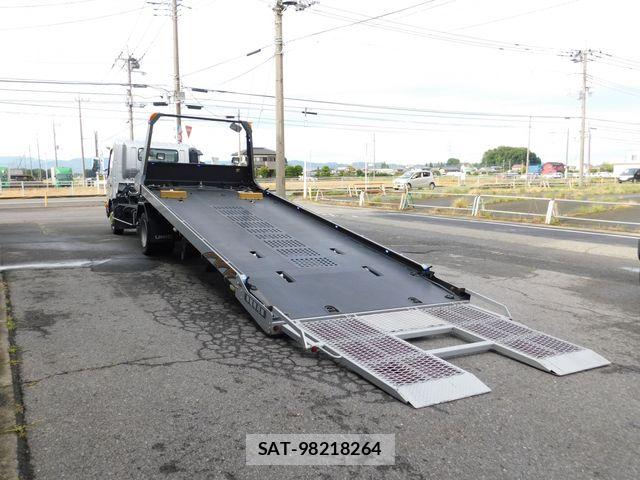 Hino DUTRO 2021-07 7508555-15