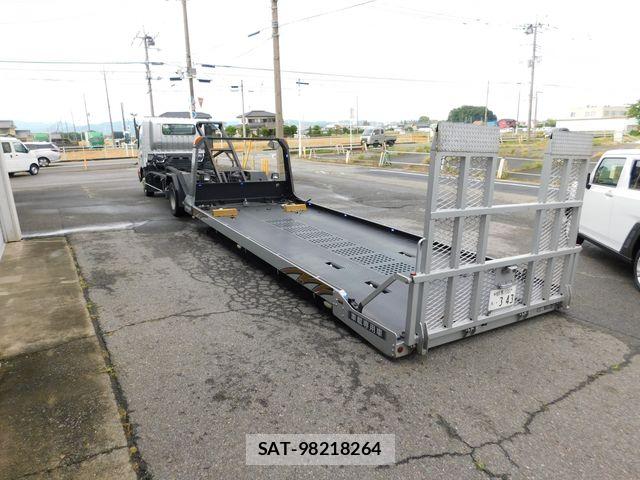 Hino DUTRO 2021-07 7508555-20