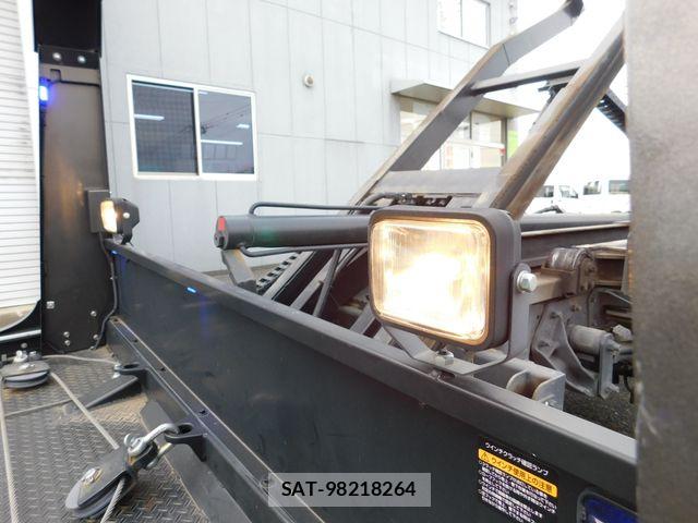 Hino DUTRO 2021-07 7508555-26