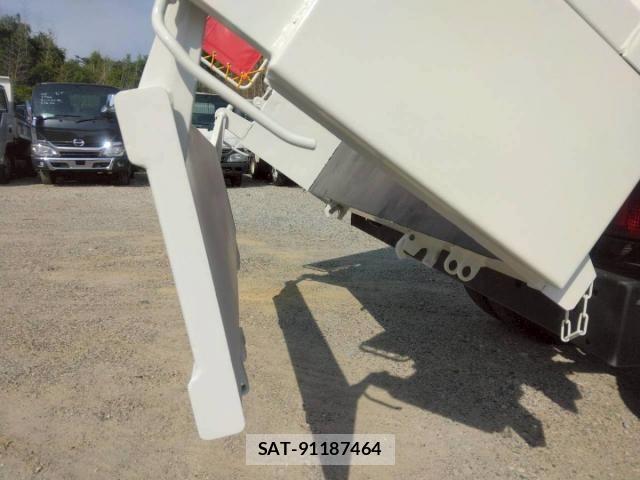 Hino DUTRO 2013-09 7500352-23