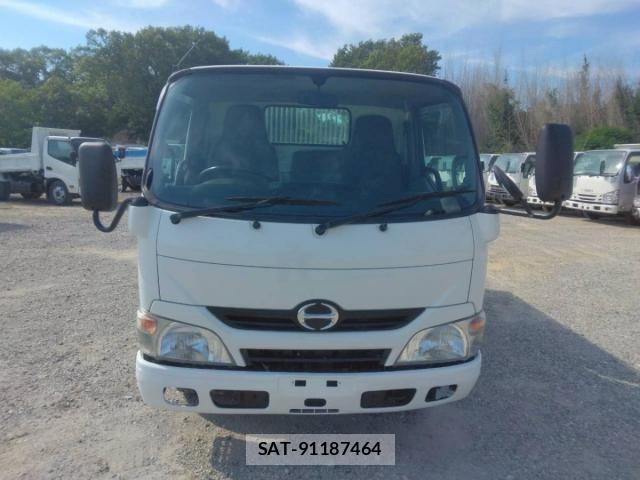 Hino DUTRO 2013-09 7500352-2