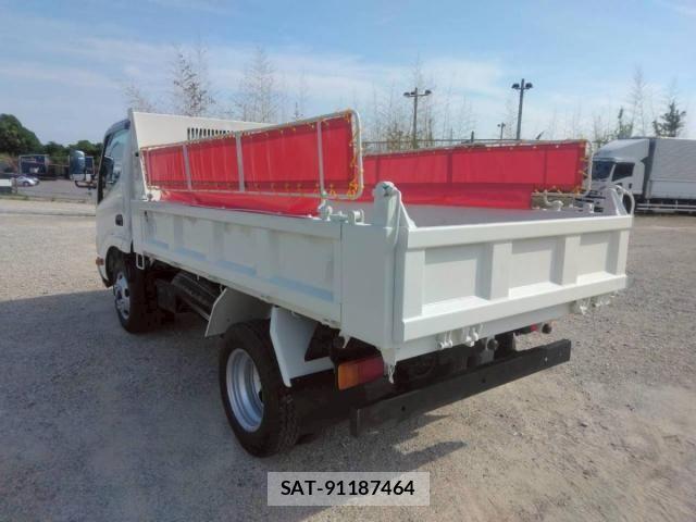 Hino DUTRO 2013-09 7500352-5