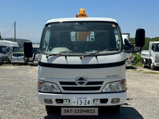 Hino DUTRO 2010-09 7500354-0