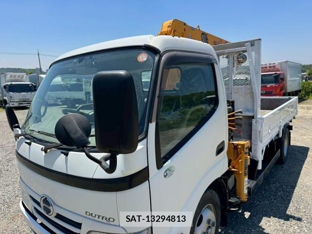 Hino DUTRO 2010-09 7500354-12