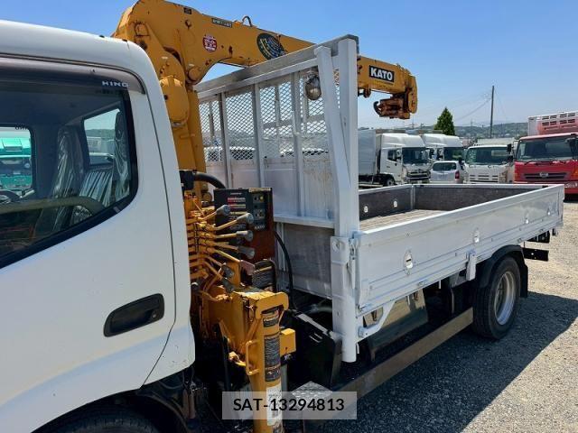 Hino DUTRO 2010-09 7500354-13