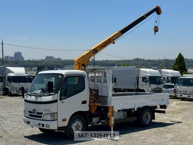 Hino DUTRO 2010-09 7500354-16