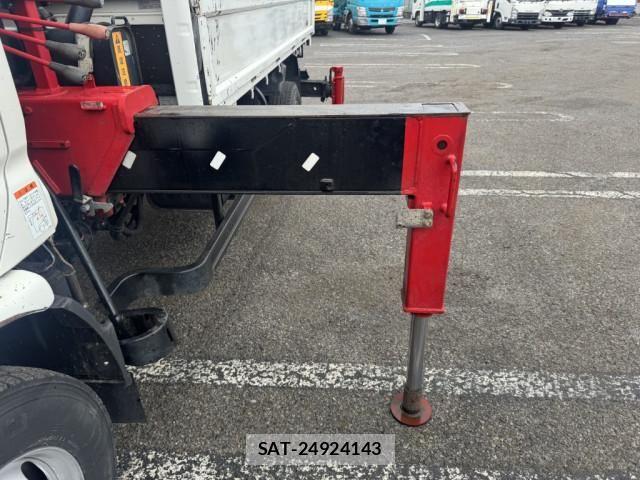 Hino DUTRO 2020-12 7500337-18