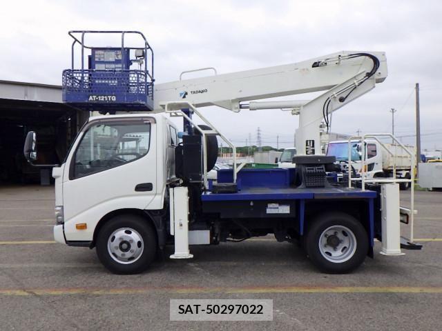 Hino DUTRO 2020-02 7500328-3