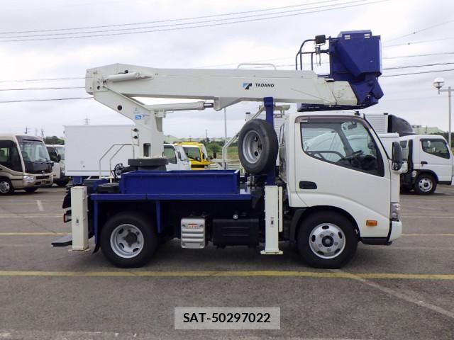 Hino DUTRO 2020-02 7500328-4
