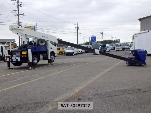 Hino DUTRO 2020-02 7500328-7