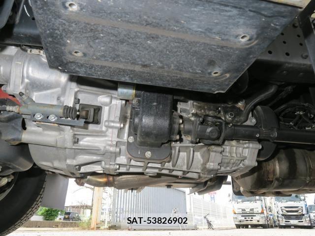 Hino DUTRO 2023-12 7500324-20