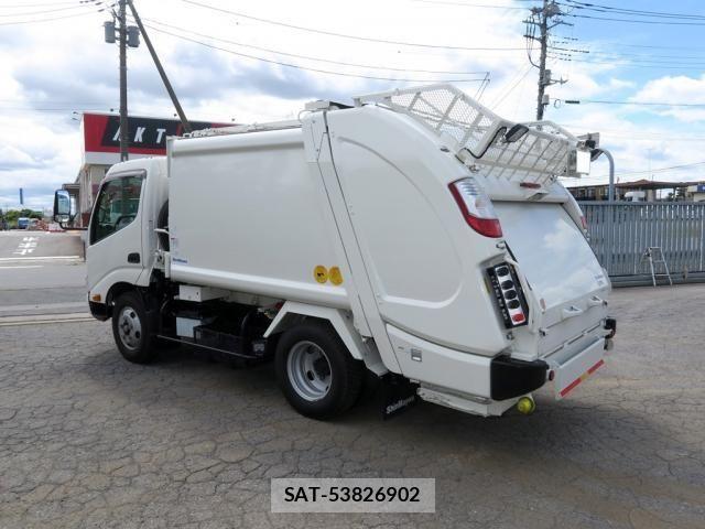Hino DUTRO 2023-12 7500324-2