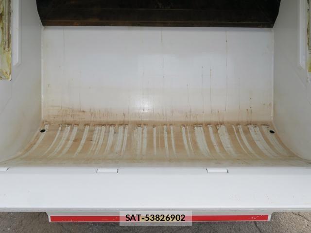Hino DUTRO 2023-12 7500324-5