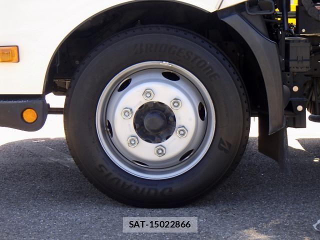 Hino DUTRO 2024-07 7500327-20