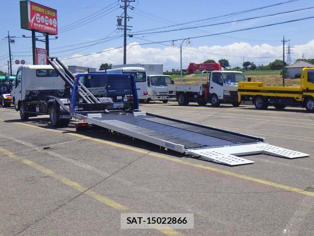 Hino DUTRO 2024-07 7500327-7