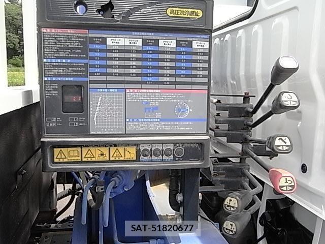 Hino DUTRO 2014-12 7562066-20