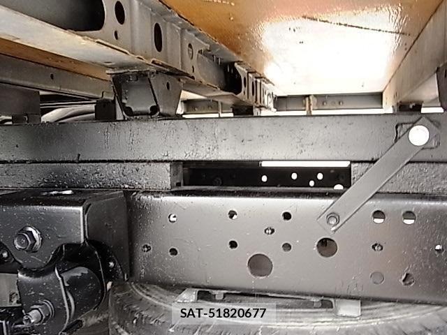 Hino DUTRO 2014-12 7562066-24
