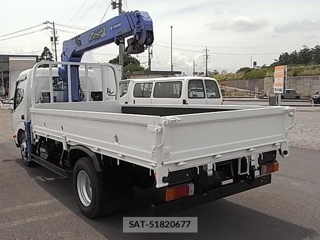Hino DUTRO 2014-12 7562066-7