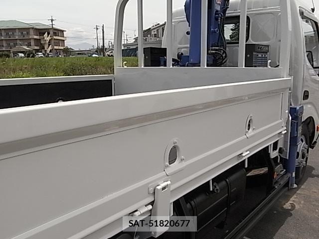 Hino DUTRO 2014-12 7562066-8