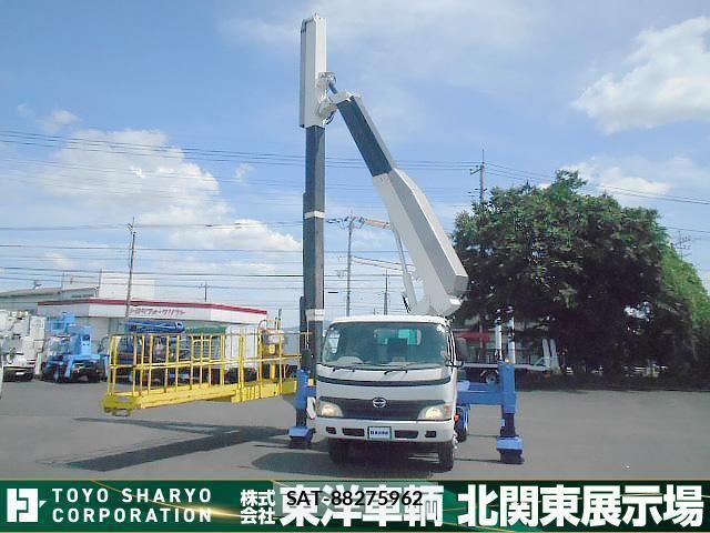 Hino DUTRO 2011-08 7562065-25