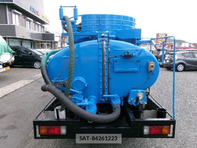 Hino DUTRO 2013-09 7562067-4