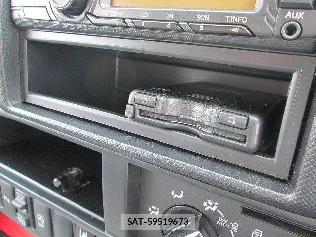 Hino DUTRO 2025-10 7562063-24