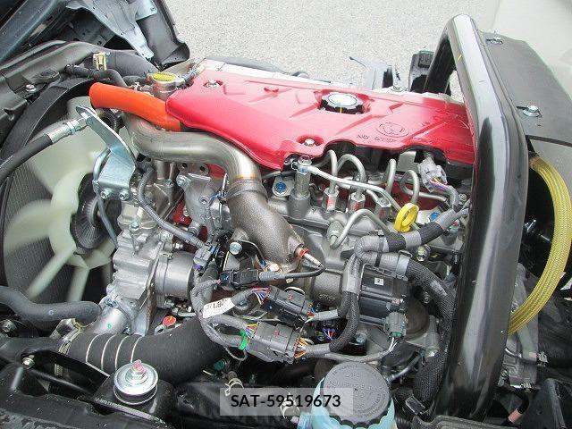 Hino DUTRO 2025-10 7562063-29