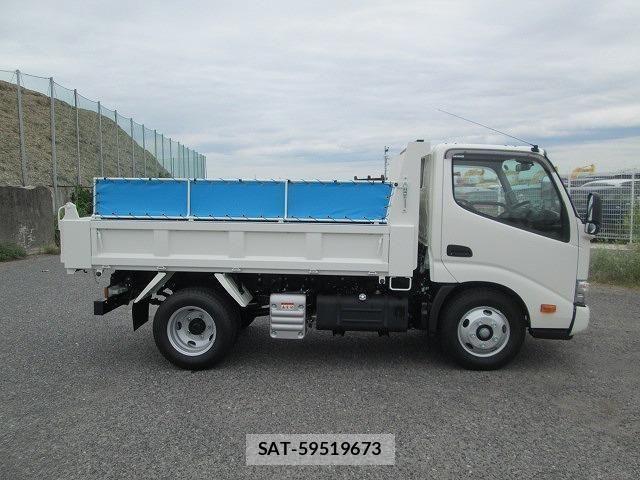 Hino DUTRO 2025-10 7562063-3