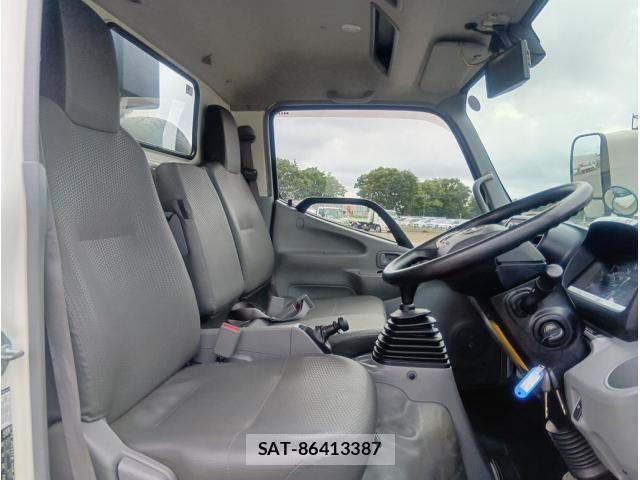 Hino DUTRO 2021-03 7562062-22