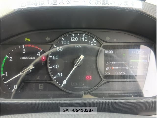 Hino DUTRO 2021-03 7562062-28
