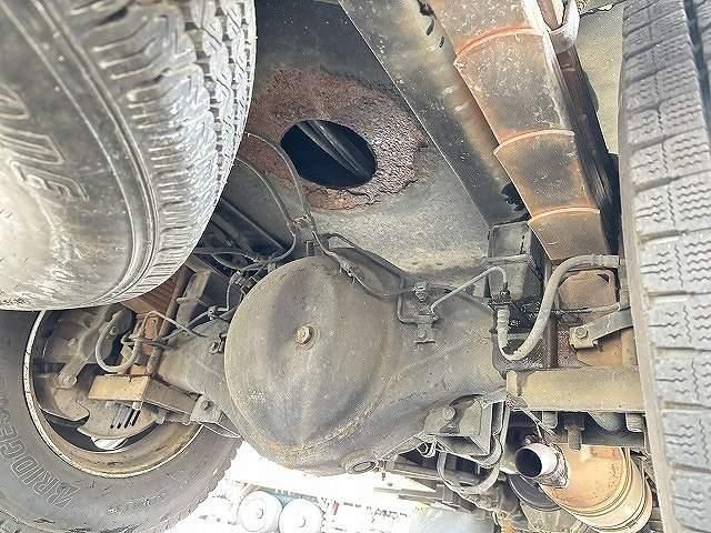 Hino DUTRO 2011-02 7606823-18