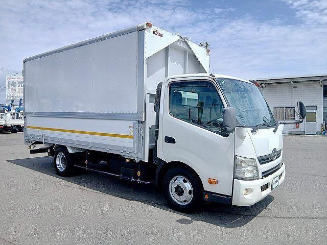 Hino DUTRO 2012-01 7606822-1