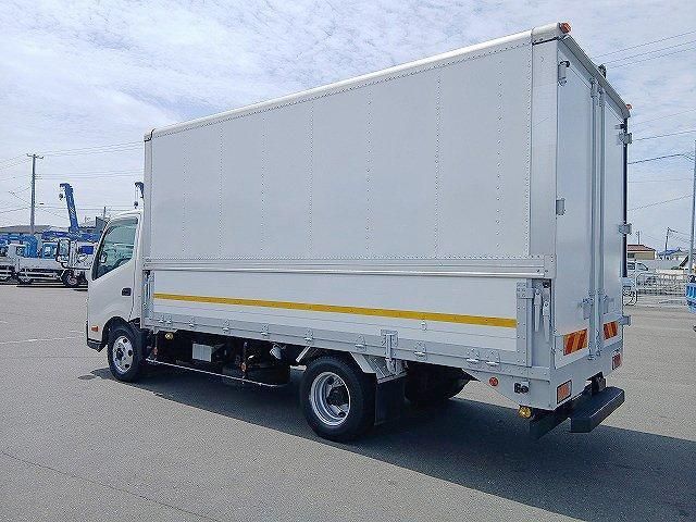 Hino DUTRO 2012-01 7606822-3