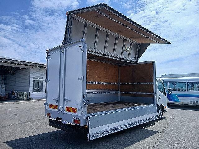 Hino DUTRO 2012-01 7606822-5