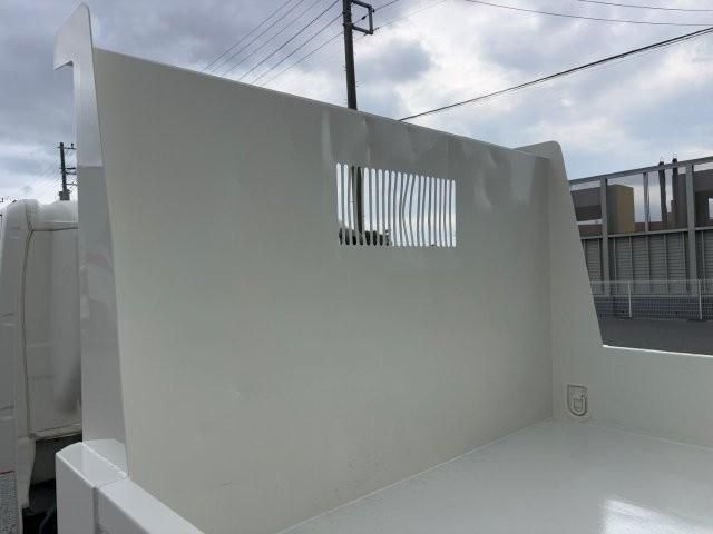 Hino DUTRO 2019-12 7606816-26