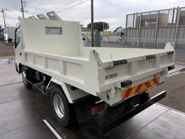 Hino DUTRO 2019-12 7606816-2