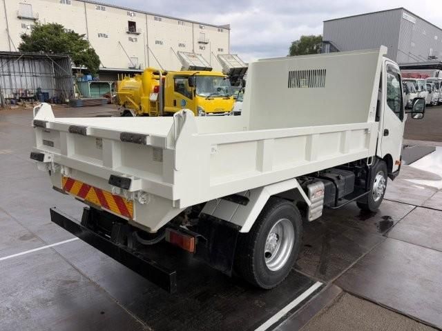 Hino DUTRO 2019-12 7606816-3