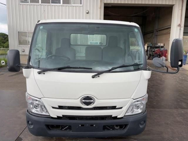 Hino DUTRO 2019-12 7606816-6