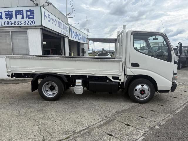 Hino DUTRO 2005-03 7606824-3