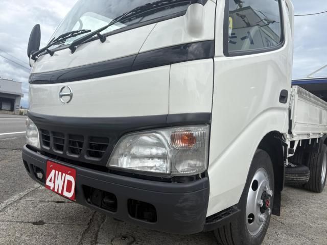 Hino DUTRO 2005-03 7606824-7