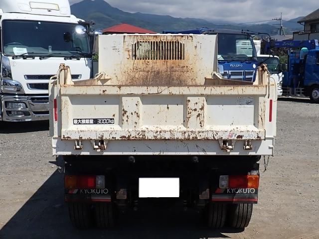 Hino DUTRO 2020-12 7606819-5