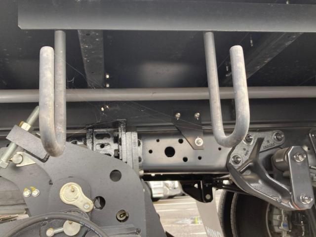 Hino DUTRO 2024-09 7606813-16
