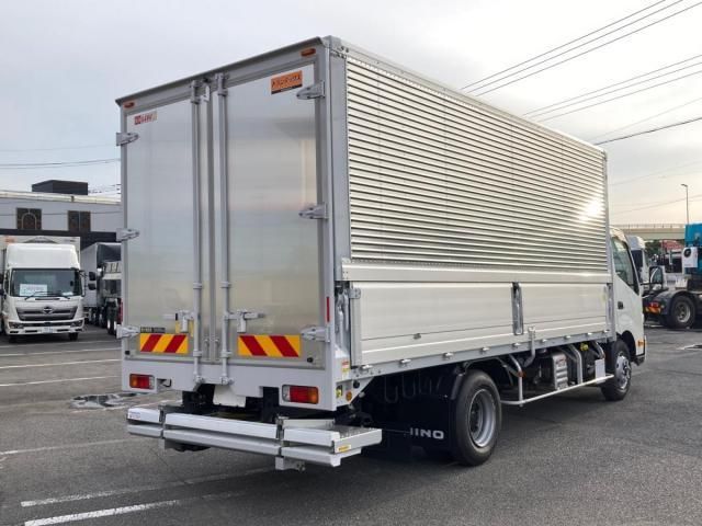 Hino DUTRO 2024-09 7606813-2
