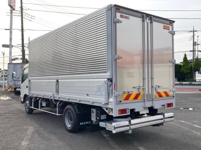 Hino DUTRO 2024-09 7606813-3